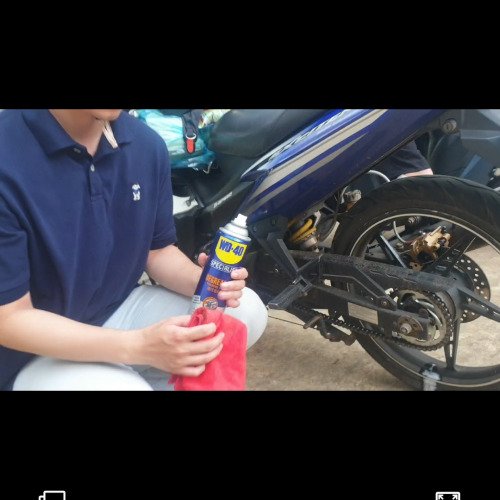 Đánh bay mọi vết bẩn cùng WD-40