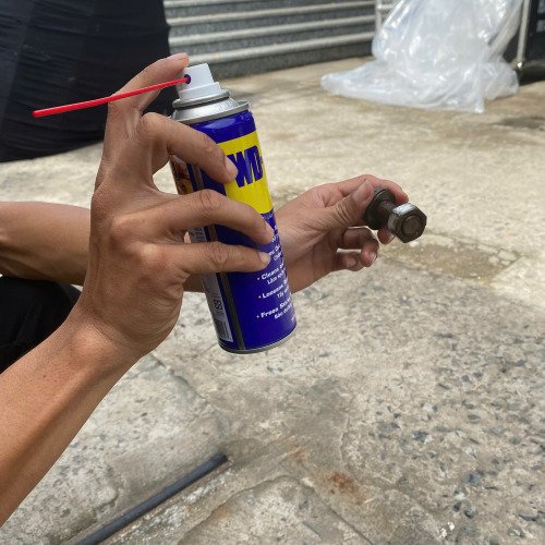 Tẩy sét với WD-40