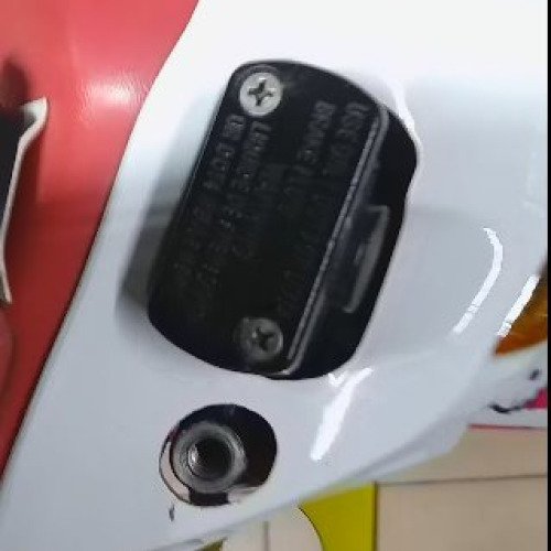 後照鏡孔潤滑