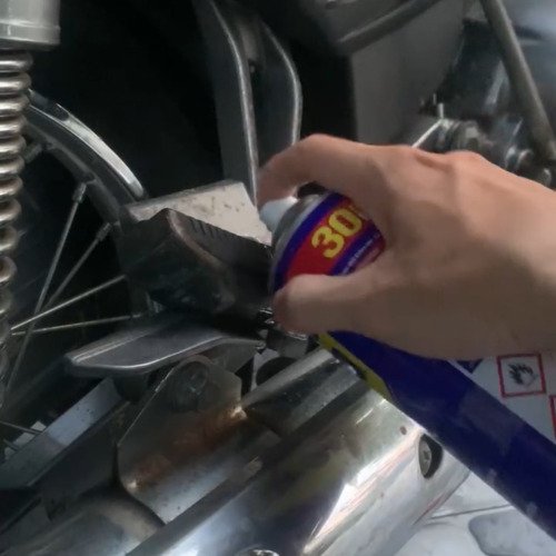 WD-40 SỬA GẠT CHÂN XE