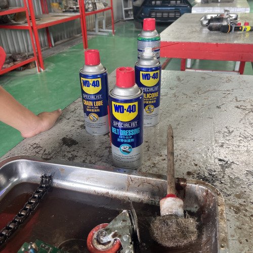 Wd-40 .......